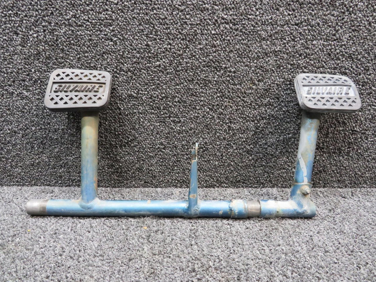 Luscombe 28516, 28534-3, 28534-2 Luscombe 8A Rudder Pedal Bar Assembly RH