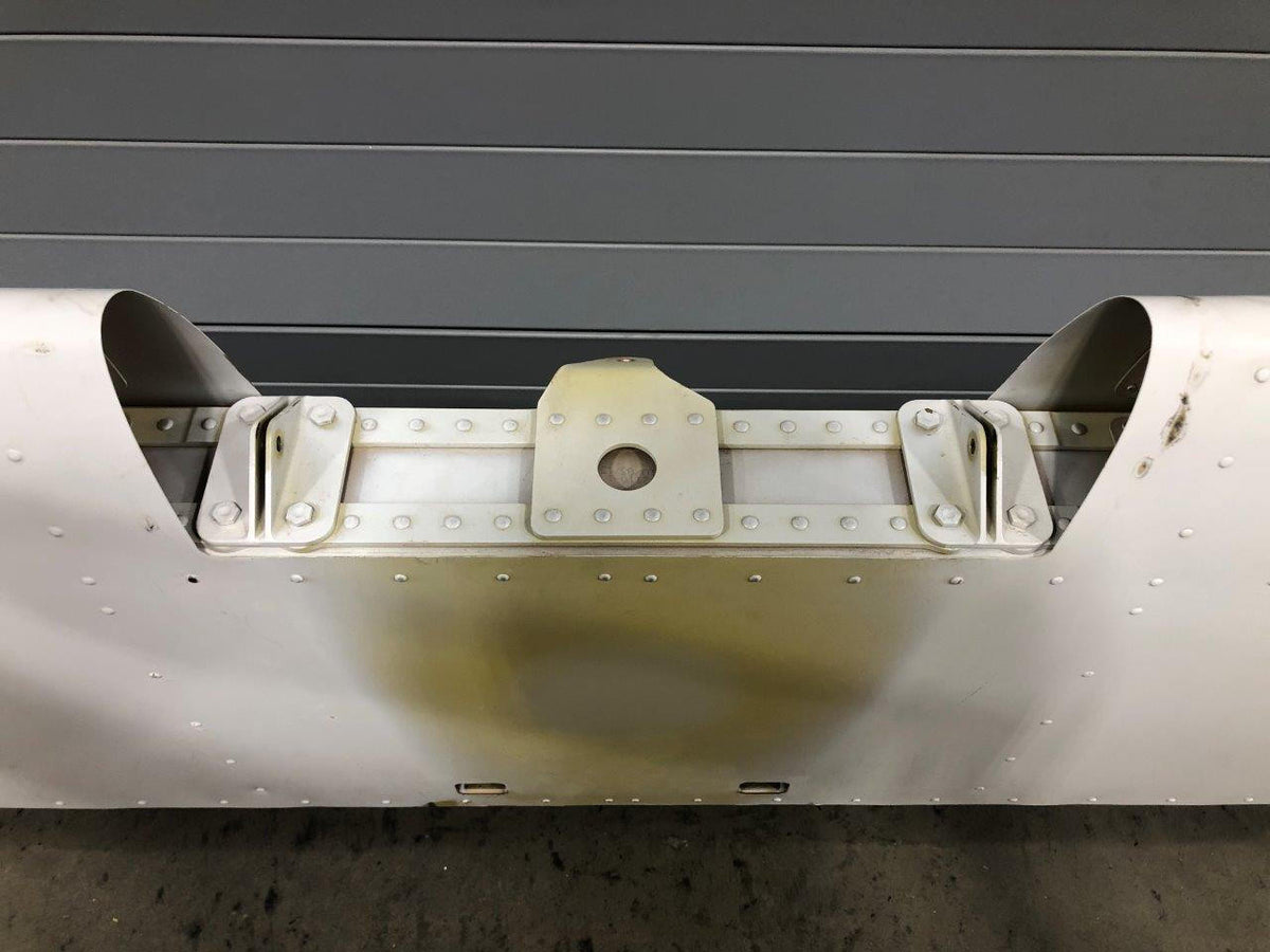 Cessna Aircraft Parts 0932100-4 Cessna 162 Horizontal Assembly