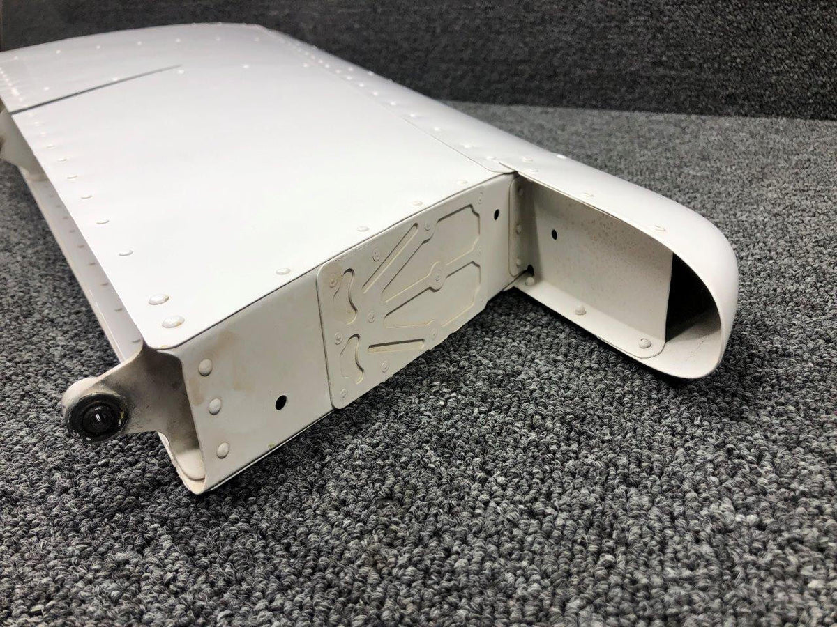 Cessna Aircraft Parts 0931100-3 Cessna 162 Vertical Fin  Assembly
