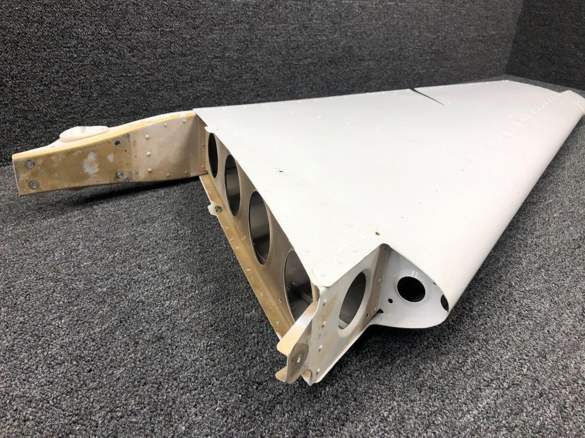 Cessna Aircraft Parts 0931100-3 Cessna 162 Vertical Fin  Assembly