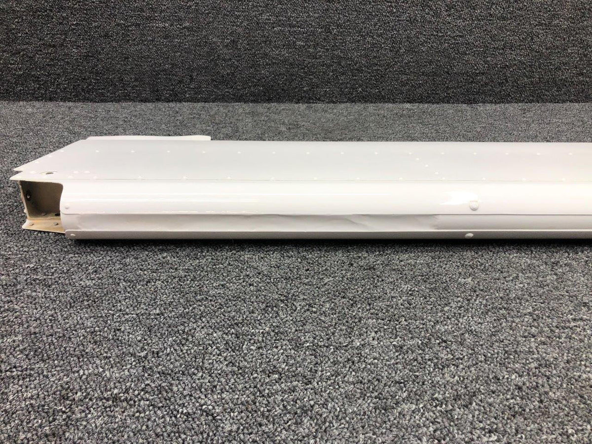 Cessna Aircraft Parts 0924100-3 Cessna  162 Aileron Assembly RH