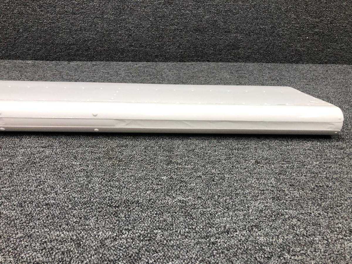 Cessna Aircraft Parts 0924100-3 Cessna  162 Aileron Assembly RH