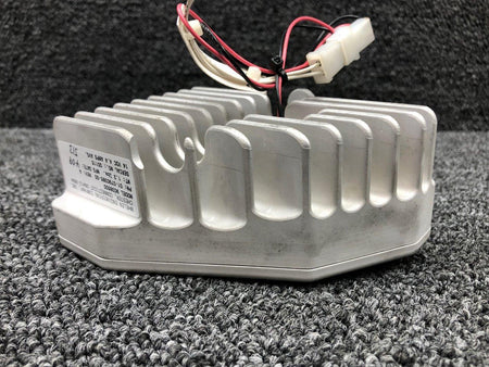 Whelen 01-0790385-00 Whelen 9038500 Landing Light Assembly (Volts: 14)