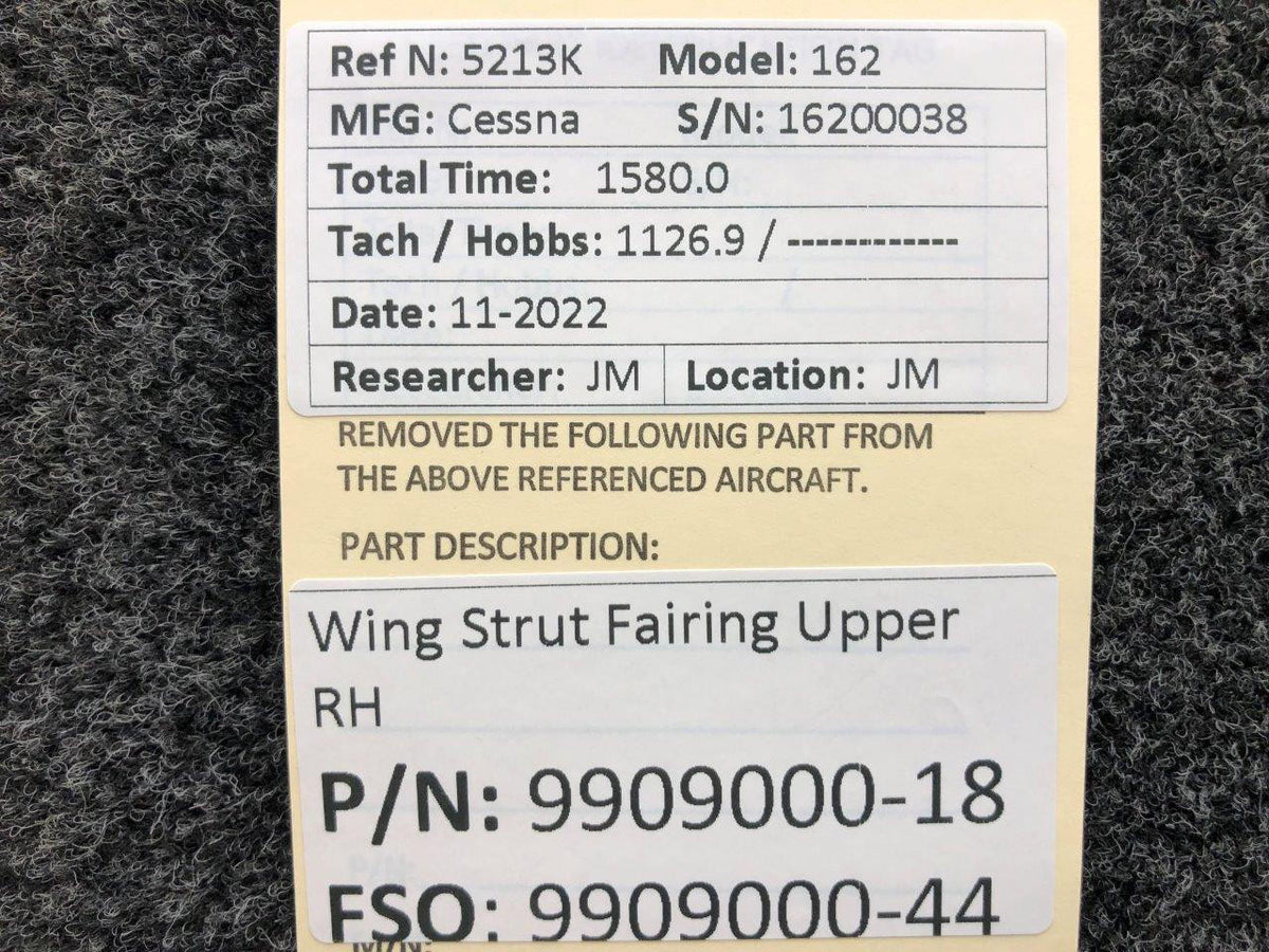 Cessna Aircraft Parts 9909000-18 (FSO: 9909000-44) Cessna 162 Wing Strut Fairing Upper RH