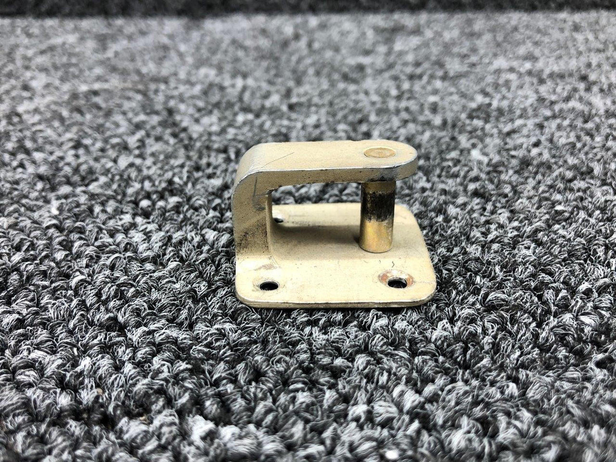 Cessna Aircraft Parts DDA06164-4 Cessna 162 Cabin Door Striker Body