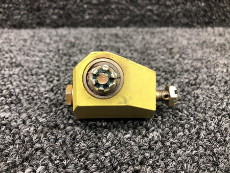 Cessna Aircraft Parts 0961512-5 Cessna 162 Control Stick Swivel Assembly