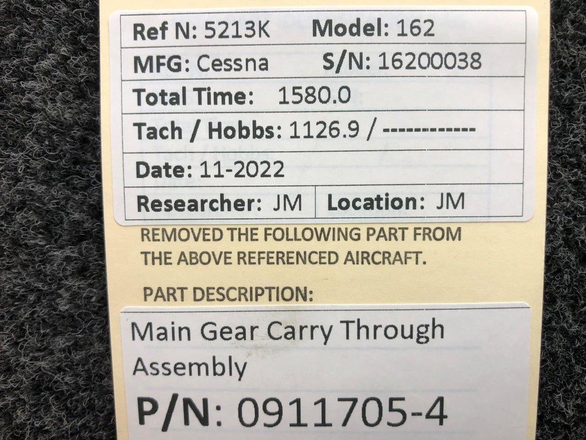 Cessna Aircraft Parts 0911705-4 Cessna 162 Main Gear Carry Through Assembly