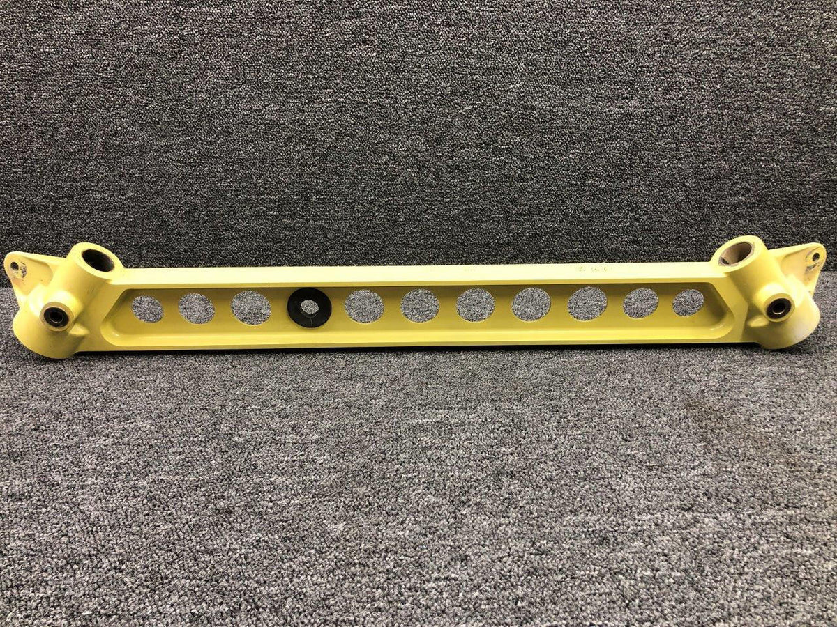 Cessna Aircraft Parts 0911705-4 Cessna 162 Main Gear Carry Through Assembly