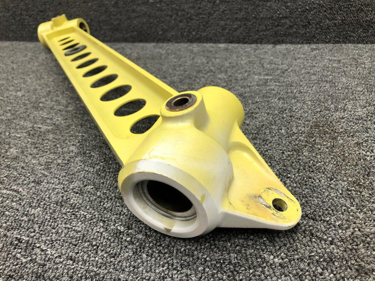 Cessna Aircraft Parts 0911705-4 Cessna 162 Main Gear Carry Through Assembly