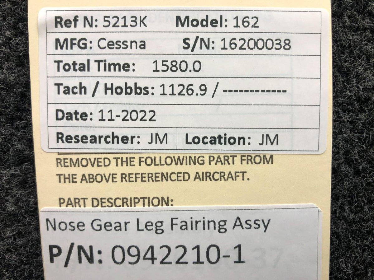 Cessna Aircraft Parts 0942210-1 Cessna 162 Nose Gear Leg Fairing Assembly