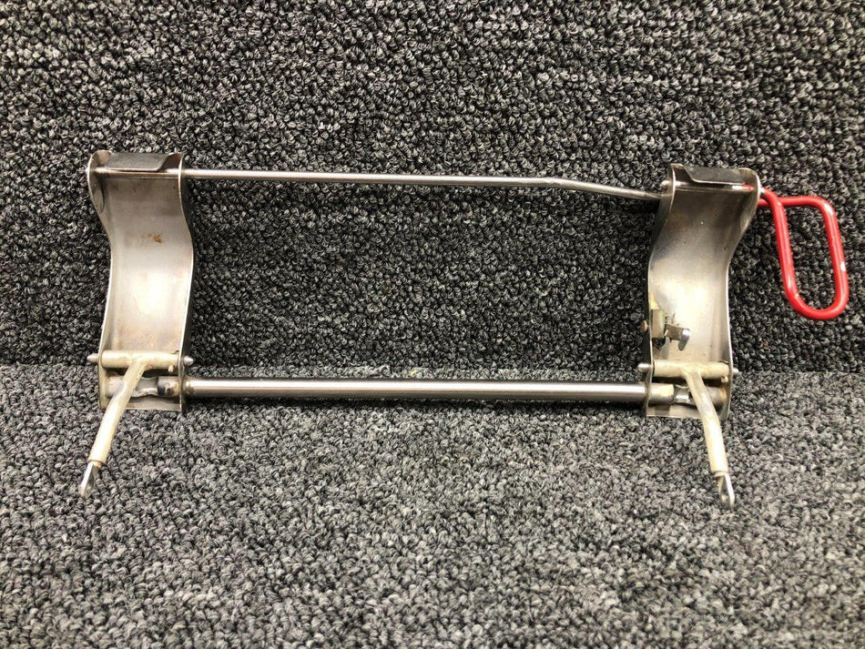Beechcraft Parts 35-410291-644 / 35-534061 Beechcraft 95-B55 Rear Window Latch RH W/ Supports