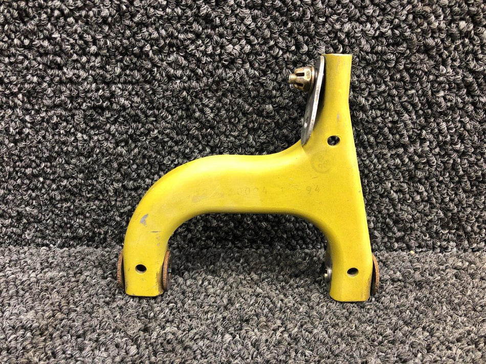 Beechcraft Parts 002-430024-1 Beechcraft 95-B55 Main Landing Gear Door Idler Arm LH / RH