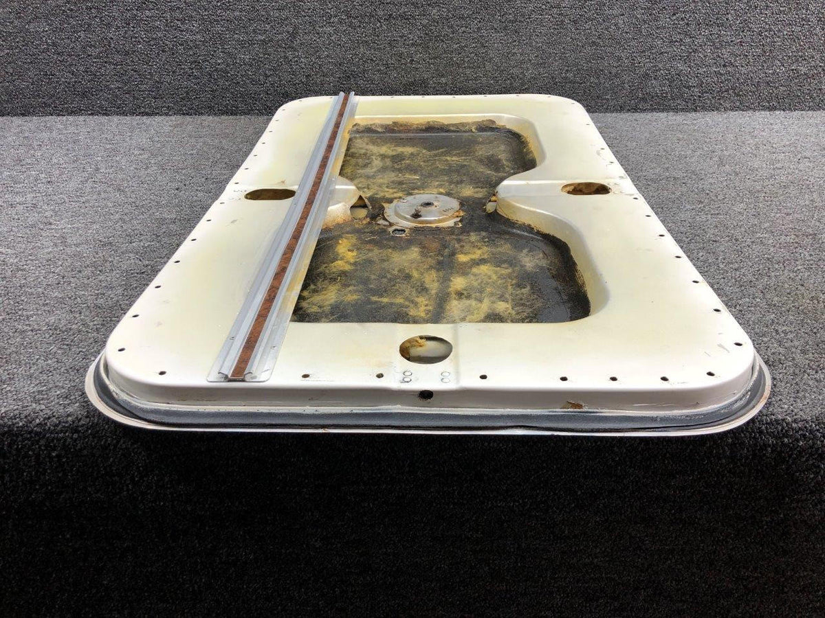 Beechcraft Parts 96-420138-3 Beech 95-B55 AFT Baggage Door Structure Assy Large (Minus Latch)