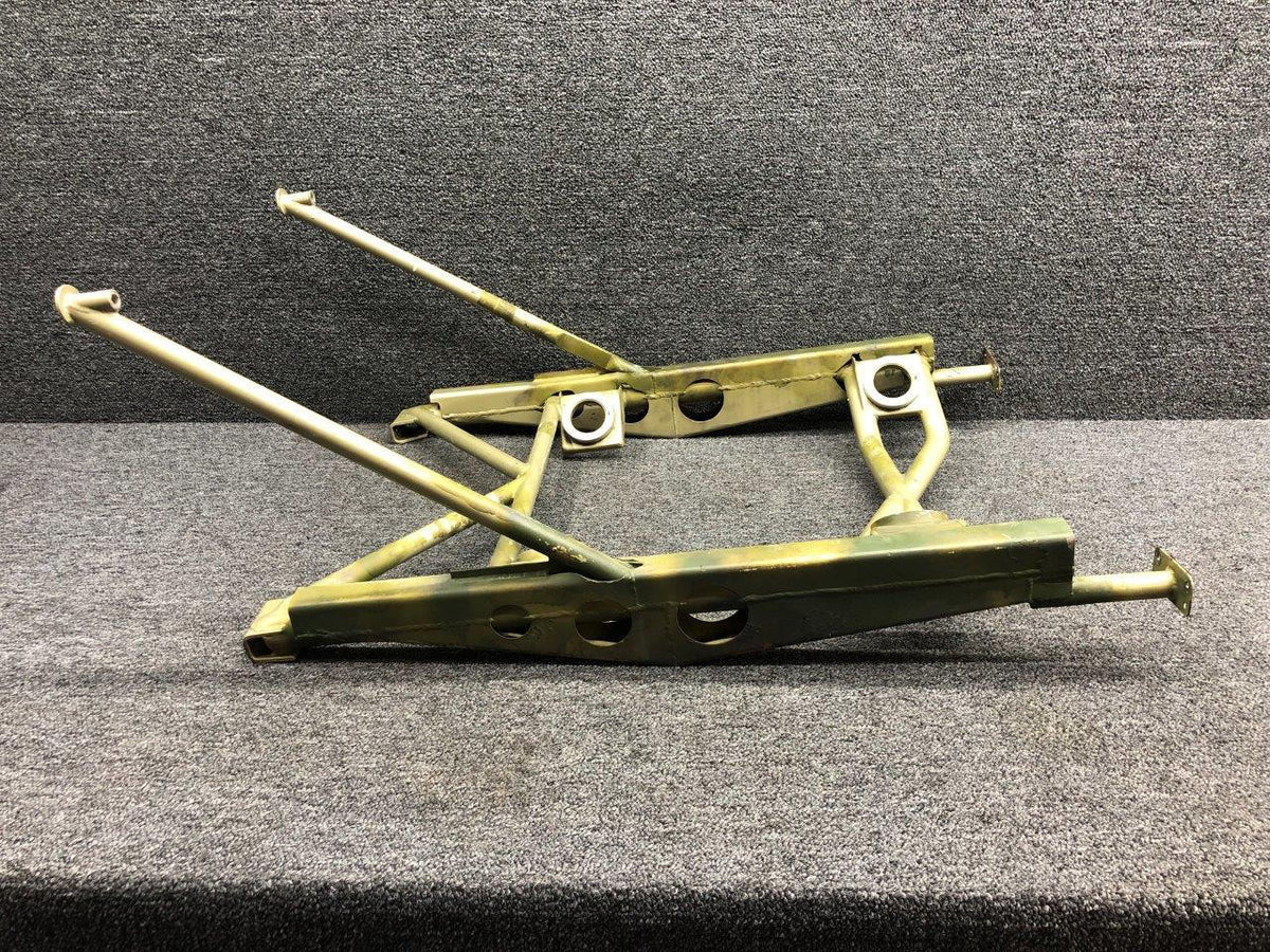Continental Motors  96-910005-75 Continental IO-550-E Engine Mount Assembly LH / RH