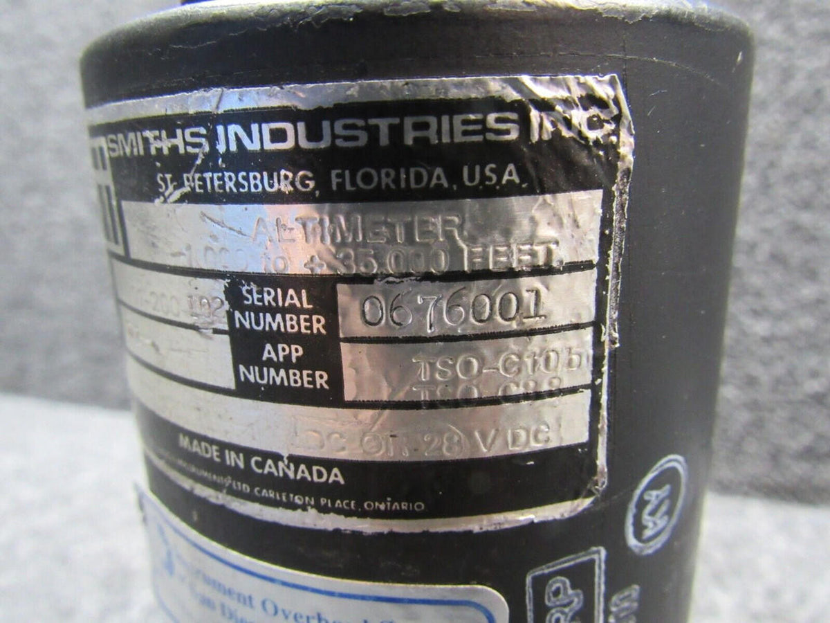 Smiths Ind 01-200-102 Smiths Industries Encoding Altimeter Indicator (Volts: 14/28)