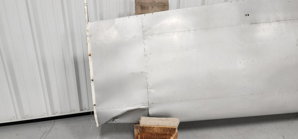 Cessna Aircraft Parts 0523005-200 (WEU: 0523005-214) Cessna 172F Wing Structure Assembly RH