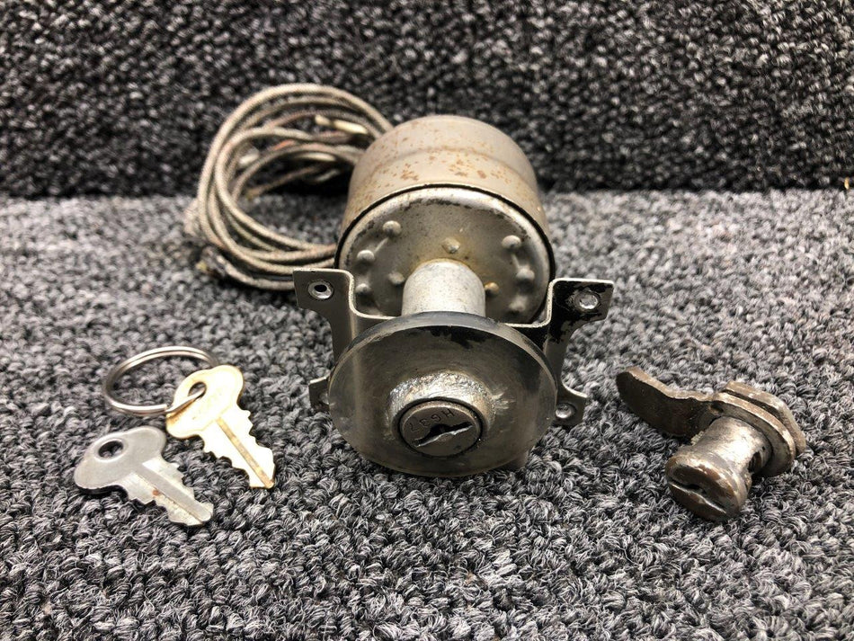 32670 (ALT: 0413125) Cessna 170 Ignition Switch Assembly W/ Lock & Key Set