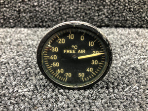 1592 (ALT: 0411078-1) Rochester Outside Air Temperature Indicator