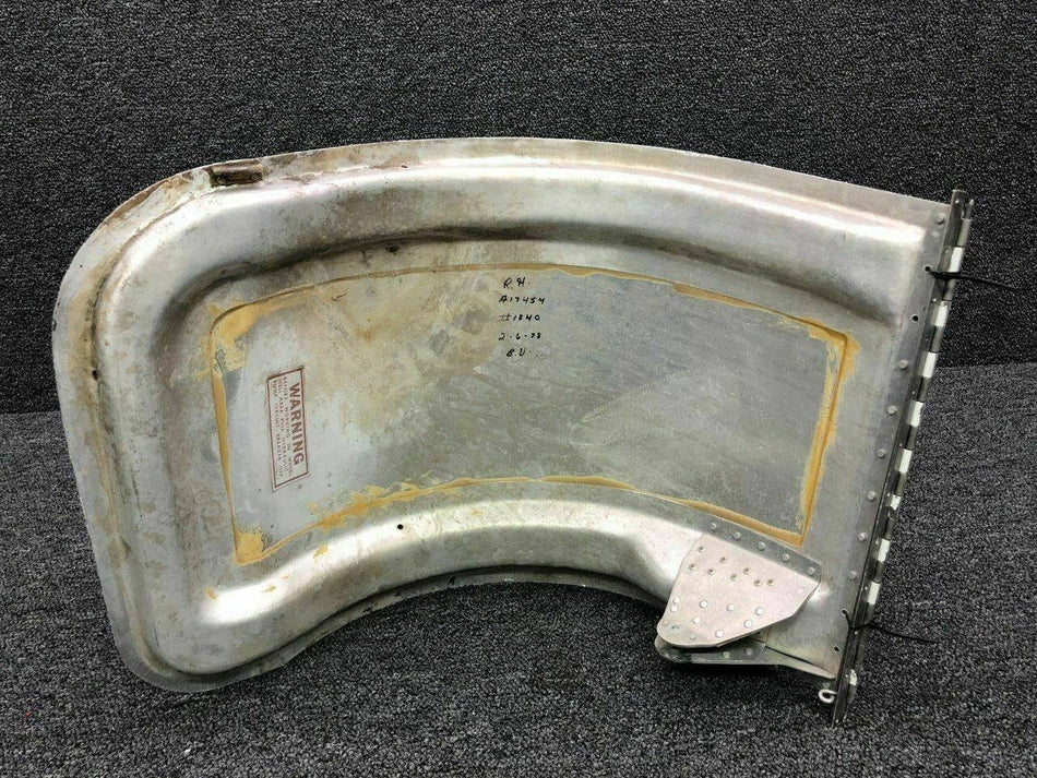 1241150-208 (Alt: 1241150-204) Cessna T210M Door Assy Main Wheel Well RH