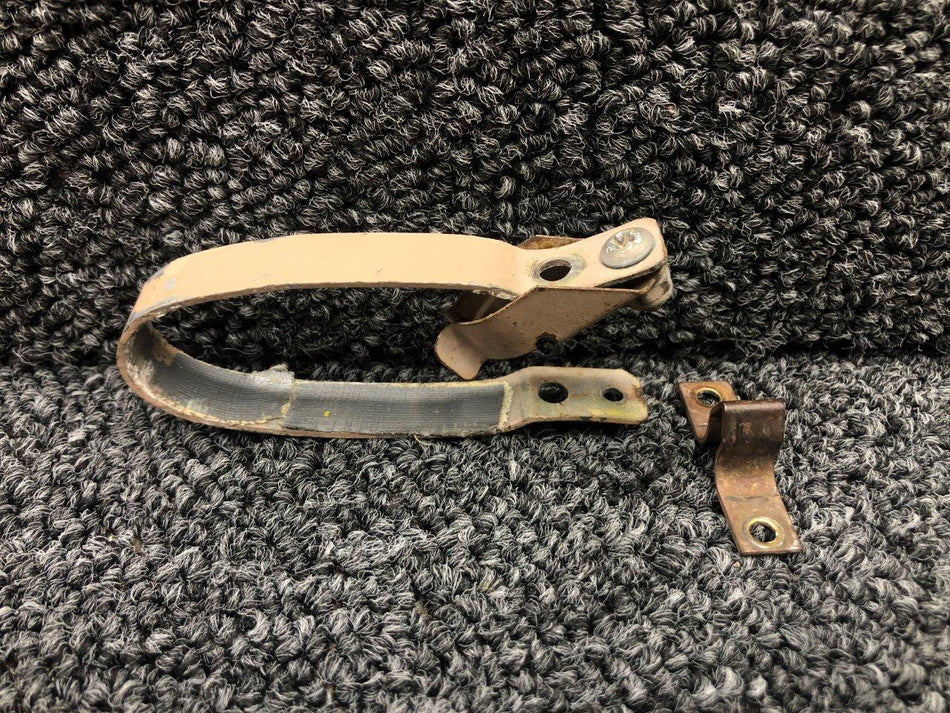 0413408-5 Cessna 170 Cabin Door Catch Stud Assembly