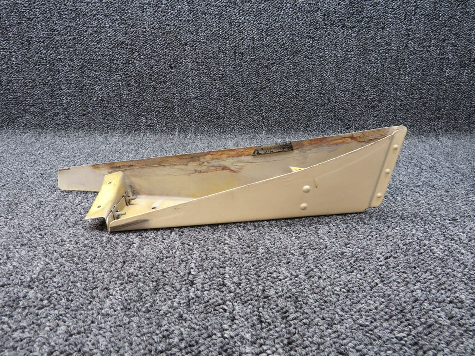 21267-000 Piper PA24-260 Flap Fairing Assembly LH (Colored)