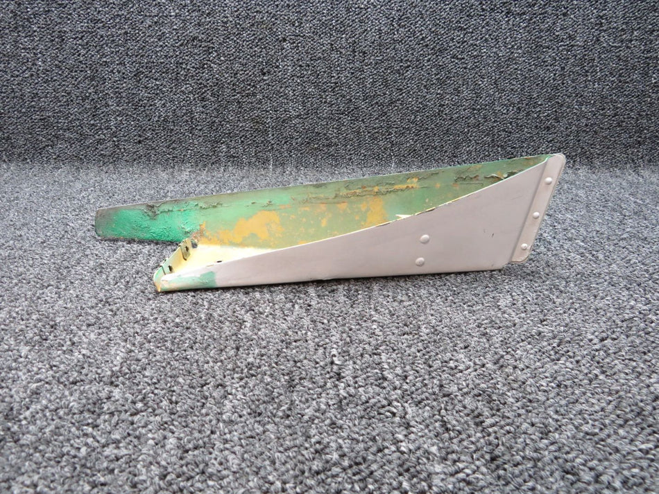 21267-000 Piper PA24-250 Flap Fairing Closeout LH (Striped)
