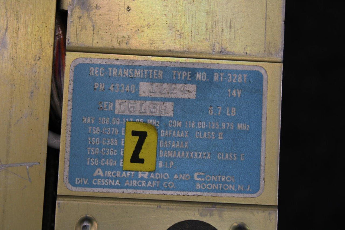 ARC 43340-1124 ARC RT-328T Receiver Transmitter (Volts: 14) (CORE) (SA)