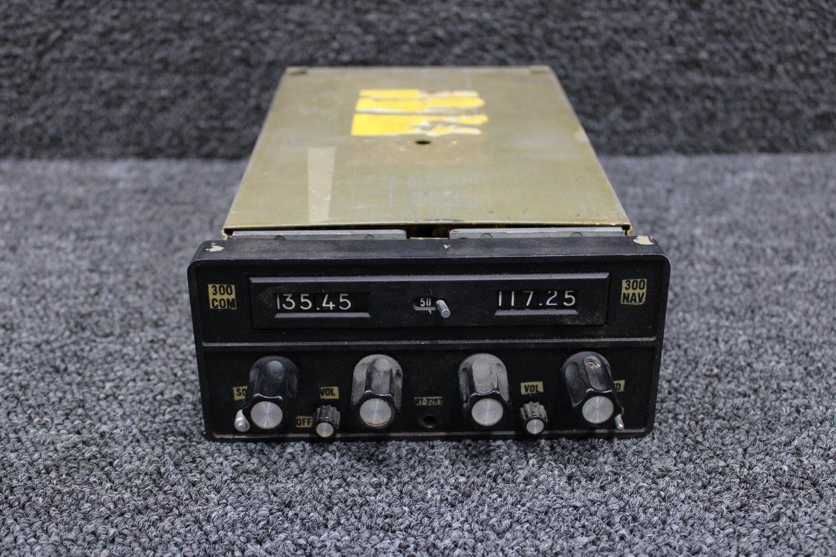 ARC 43340-1124 ARC RT-328T Receiver Transmitter (Volts: 14) (CORE) (SA)