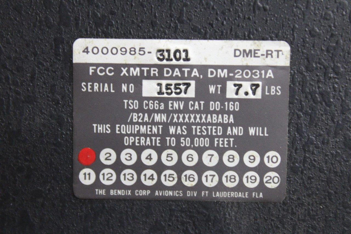 Bendix Airplane Parts & Equipment 4000985-3101 Bendix DM-2031A FCC XMTR Data Transceiver W/ Tray (SA)