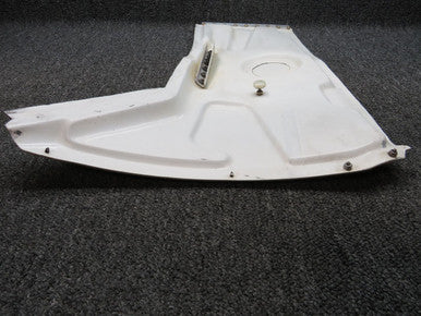 0826002-209 Cessna 310R Main Gear Door Assembly Outboard RH (White)