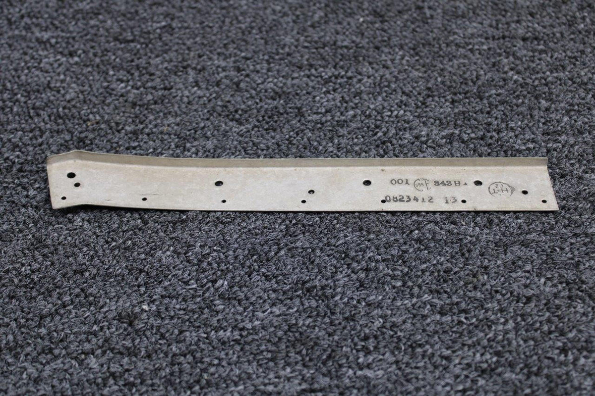 Cessna Aircraft Parts 0823412-13 Cessna Adapter Bracket (SA)