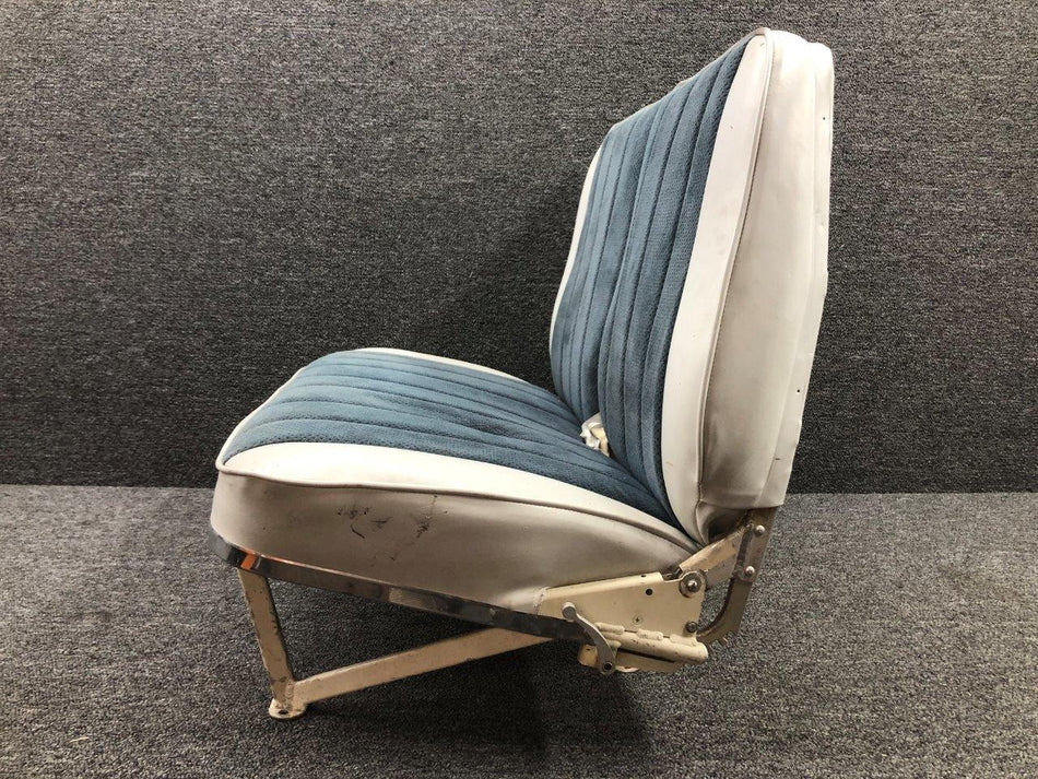 Cessna Aircraft Parts 0500210-28 / 0500210-29 Cessna 172F Individually Reclining Rear Seat Assembly