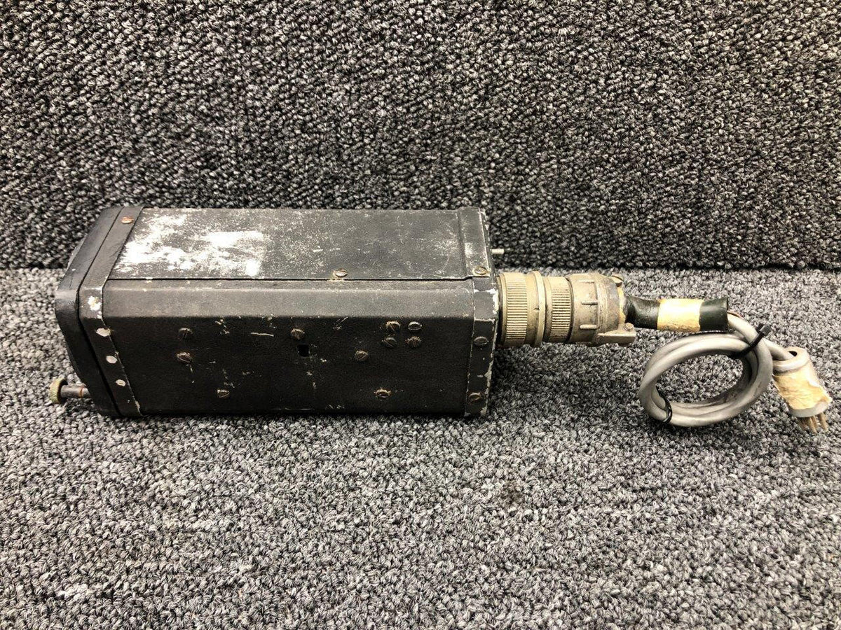 Narco K-04157-1 Narco V0A-4 VOR / ILS Navigation Converter / Indicator (CORE)