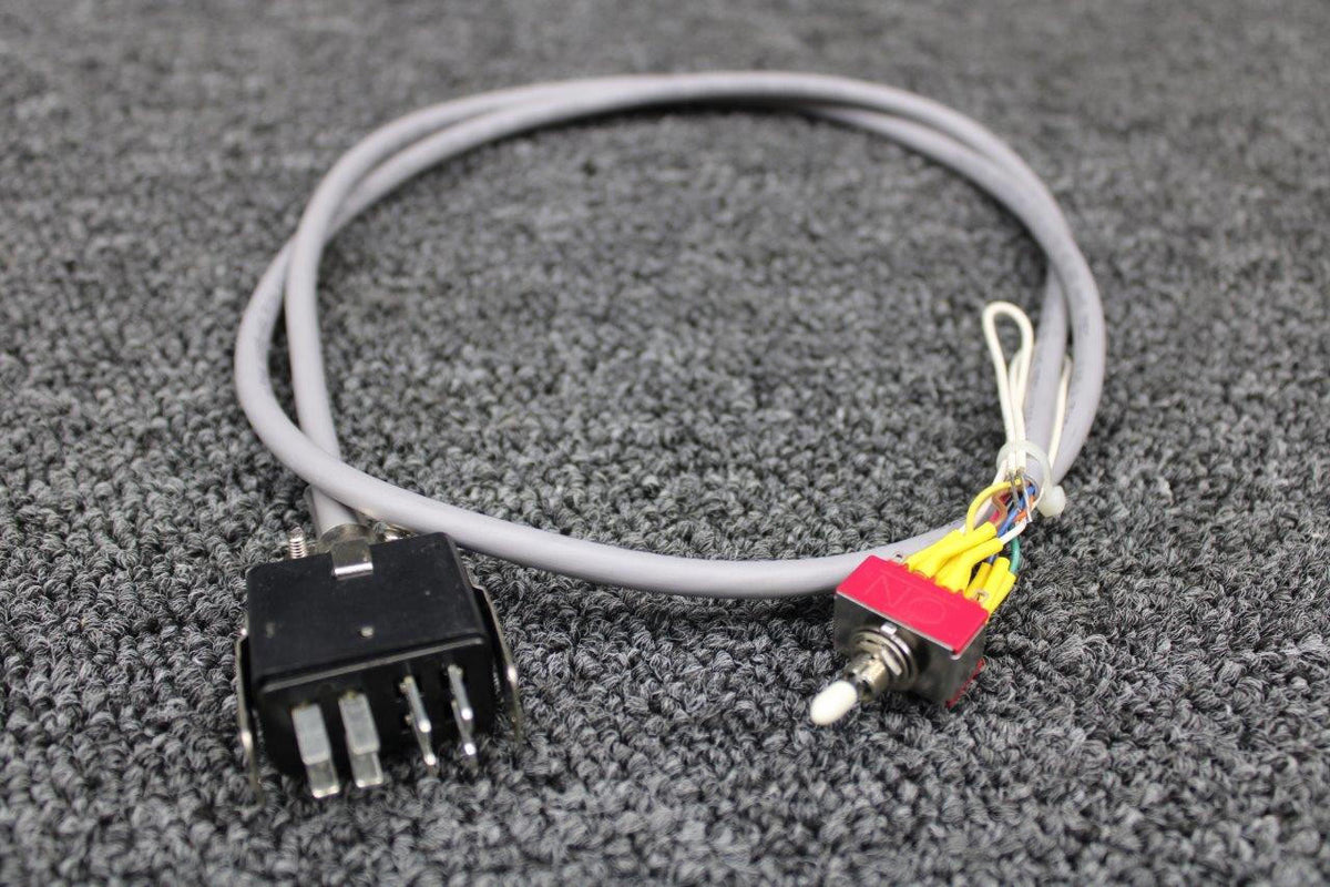 C and K 7401 C&K Toggle Switch Assembly (Volts: 120/250, Amps: 2/5) (NEW OLD STOCK) (SA)