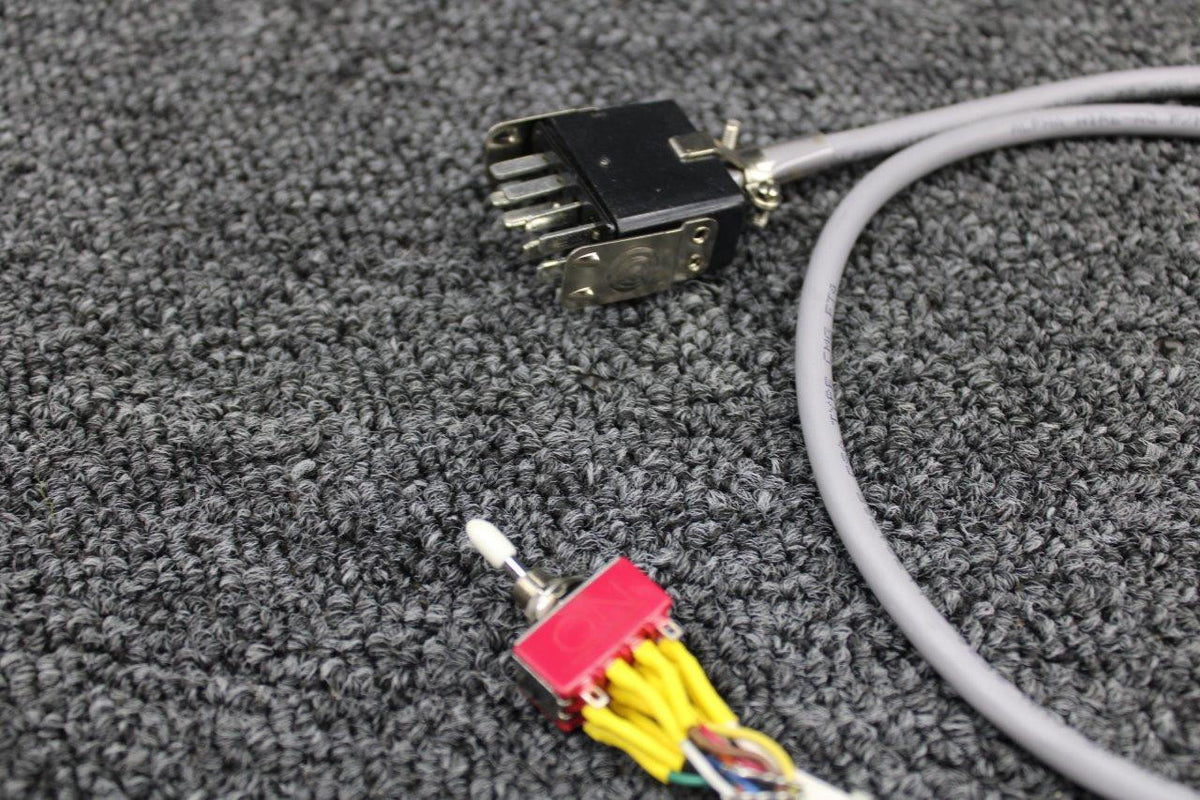 C and K 7401 C&K Toggle Switch Assembly (Volts: 120/250, Amps: 2/5) (NEW OLD STOCK) (SA)
