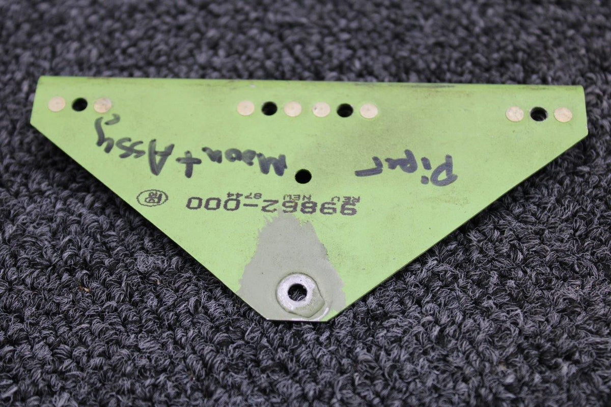 Piper Aircraft Parts 99862-000 Piper PA28 Mount Bracket (SA)