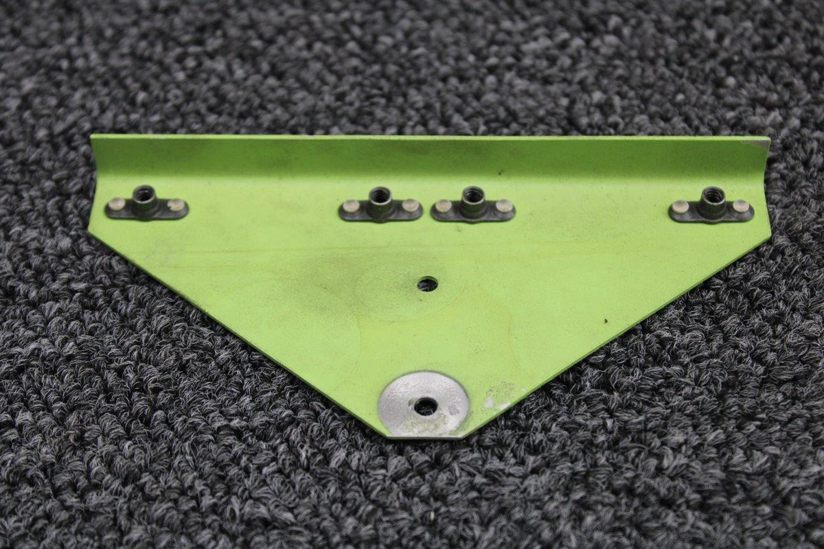 Piper Aircraft Parts 99862-000 Piper PA28 Mount Bracket (SA)