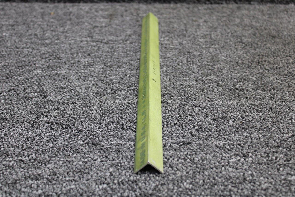 Piper Aircraft Parts 85616-003 (ALT: 10133-0601) Piper Angle (NEW OLD STOCK) (SA)