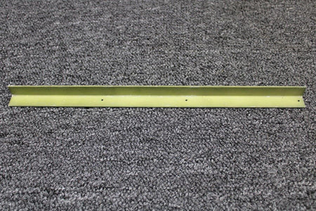 Piper Aircraft Parts 85616-003 (ALT: 10133-0601) Piper Angle (NEW OLD STOCK) (SA)