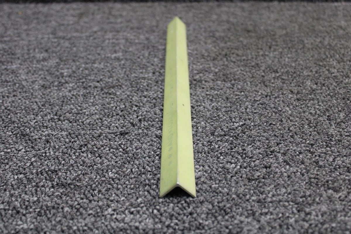 Piper Aircraft Parts 85616-002 (ALT: 10133-0601) Piper Angle (SA)