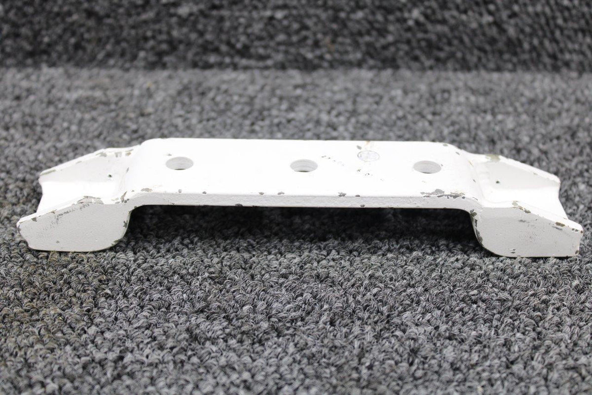 Piper Aircraft Parts 77608-006 Piper PA38-112 Main Landing Gear Clamp (SA)