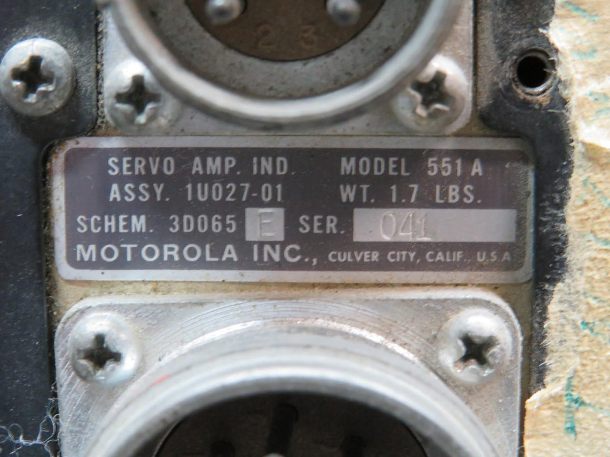 Motorola 1U027-01 Motorola 551A ADF Indicator W/ Internal Mod (Volts: 28)