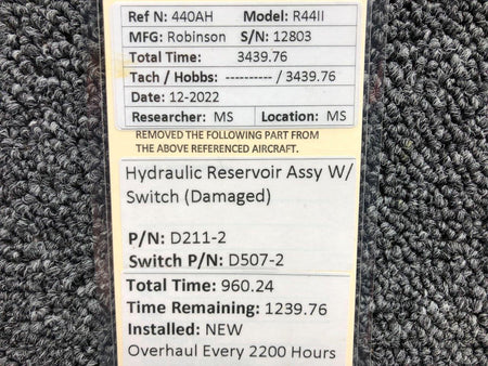 Robinson Helicopter & Airplane Parts D211-2 / D507-2 Robinson R44II Hydraulic Reservoir Assy W/ Switch (Damaged)