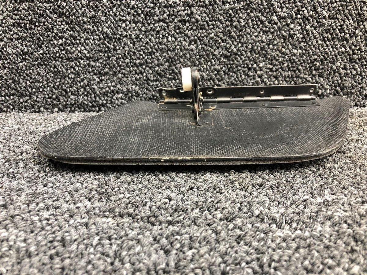 Robinson Helicopter & Airplane Parts C425-3 Robinson R44II AFT Cabin Door Vent LH (Striped)