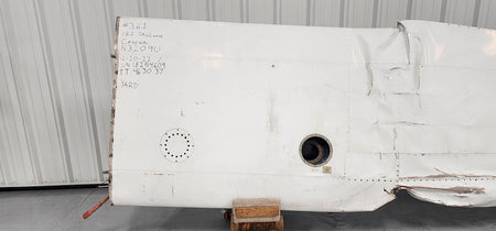 Cessna Aircraft Parts 0720601-201 (WEU: 0720601-209) Cessna 182F Wing Structure LH (CORE)