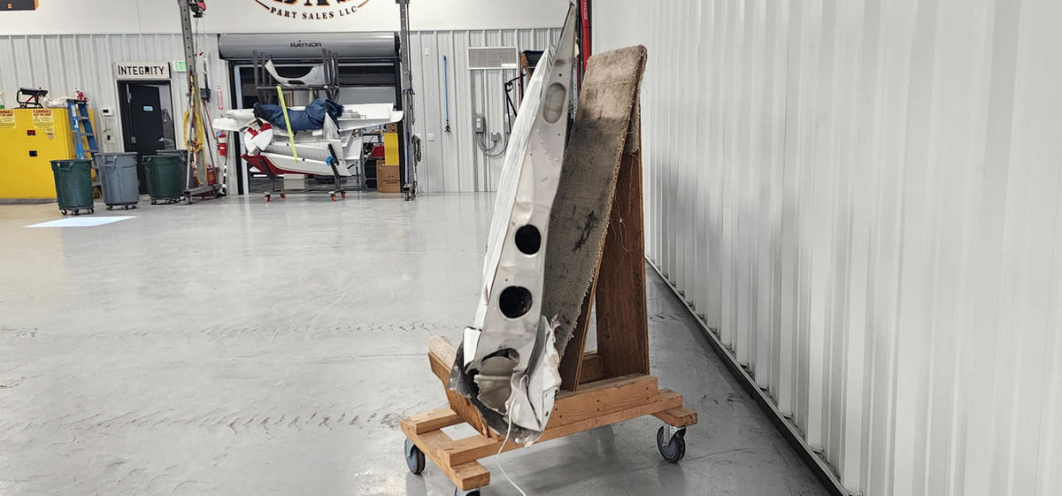 Cessna Aircraft Parts 0720601-201 (WEU: 0720601-209) Cessna 182F Wing Structure LH (CORE)