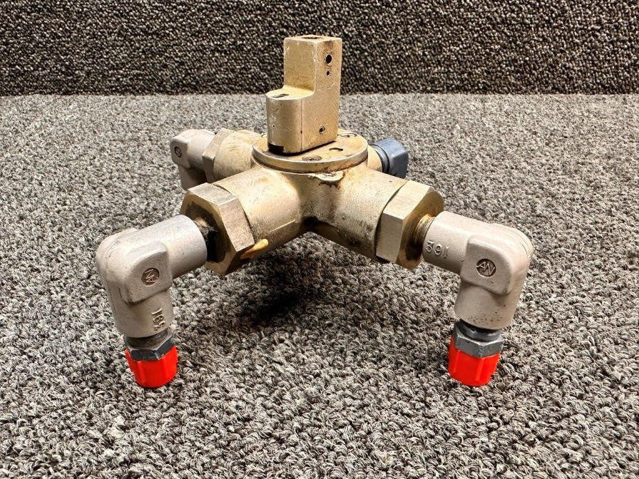 Cessna Aircraft Parts 0855013-1 Cessna 310D Fuel Selector Valve Assembly