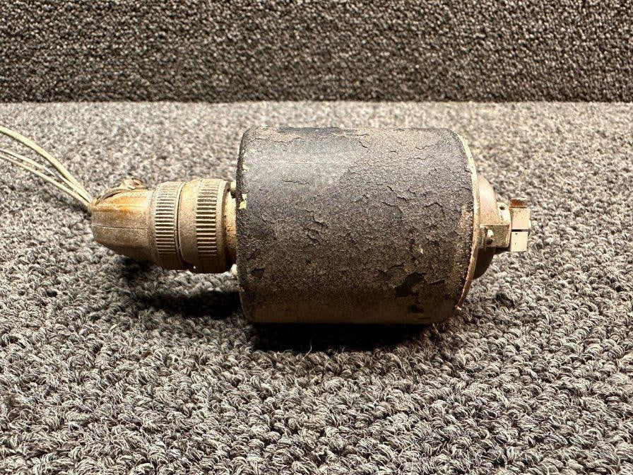 Lear Inc. 708880 (ALT: 0861400-6) Lear 1408A-2 Autopilot Follow Up Unit