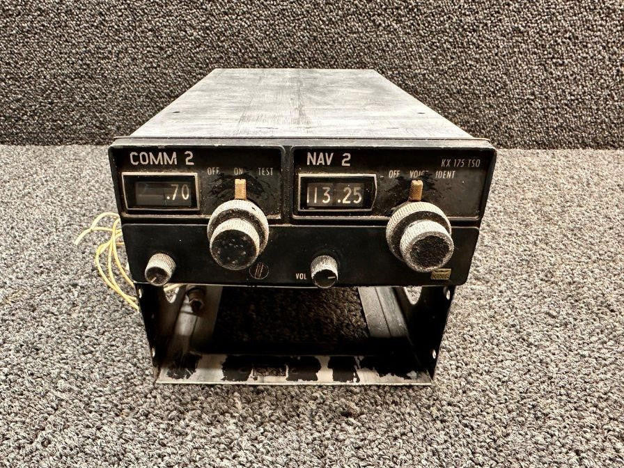 King Radio 069-1016-00 King Radio KX-175 Navigation / Communication System W/ Tray (14V)