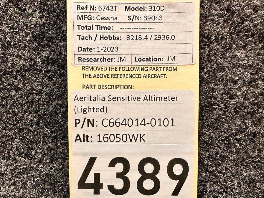 Aeritalia 16050WK (ALT: C664014-0101) Aeritalia Sensitive Altimeter Indicator (Lighted)
